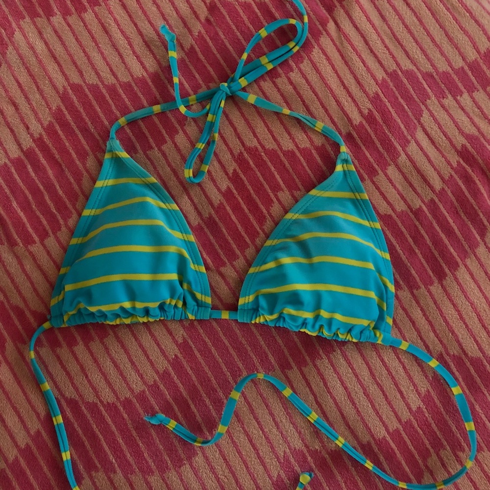 Bikini top